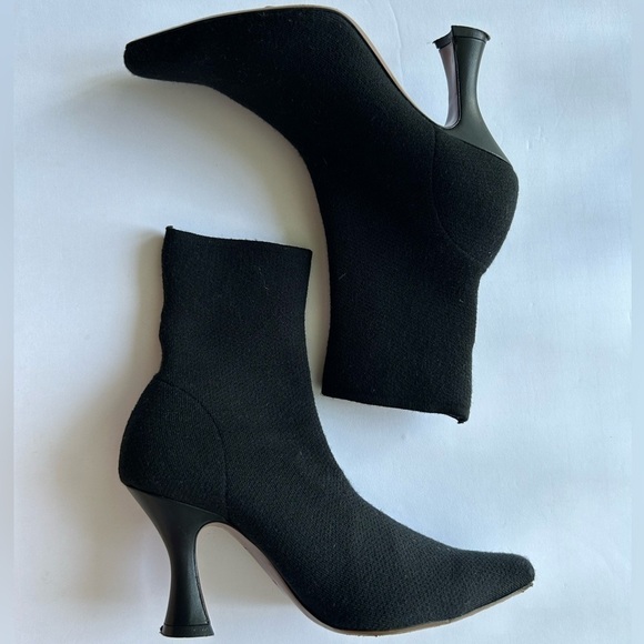 Neous Ran Knit Wool Ankle Boots - Picture 4 of 13